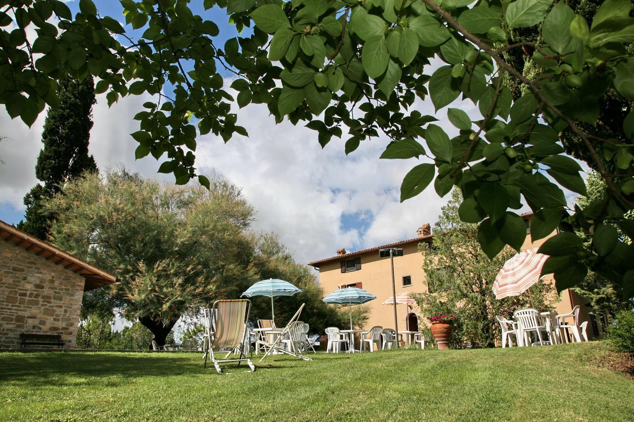Agriturismo Villa Mozart Nel Verde 古比奥 外观 照片