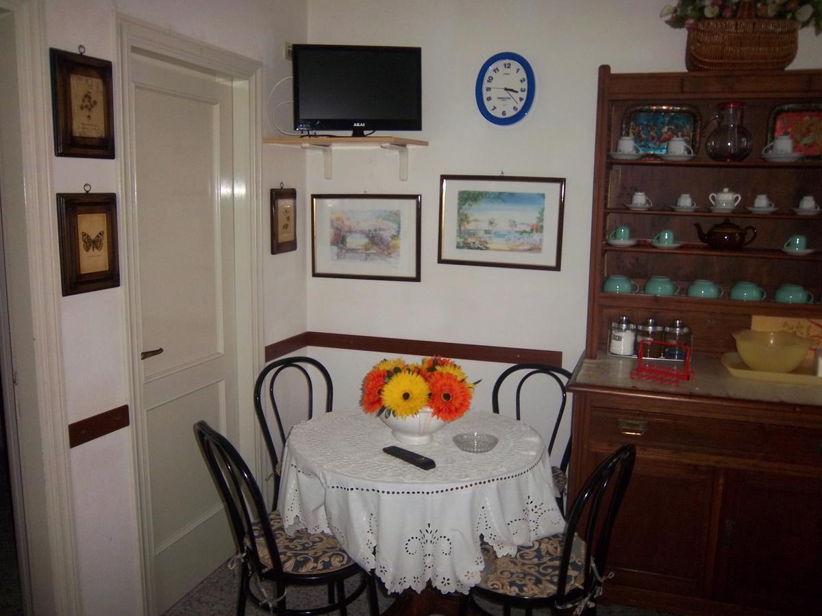 Agriturismo Villa Mozart Nel Verde 古比奥 外观 照片