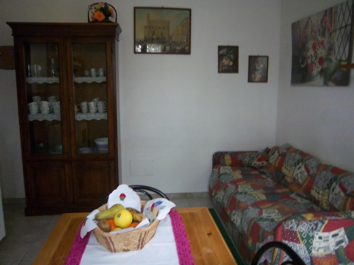 Agriturismo Villa Mozart Nel Verde 古比奥 外观 照片