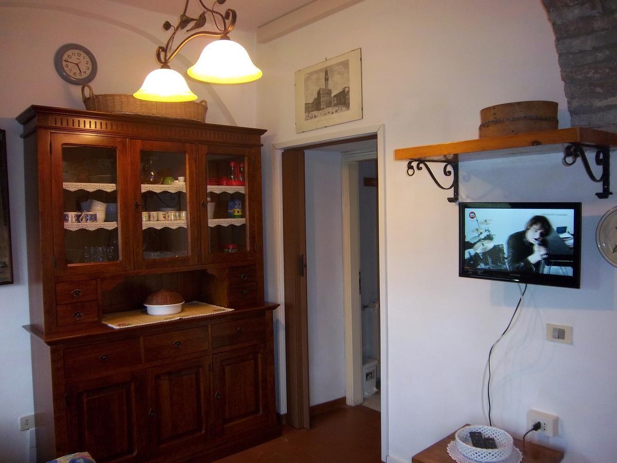 Agriturismo Villa Mozart Nel Verde 古比奥 外观 照片